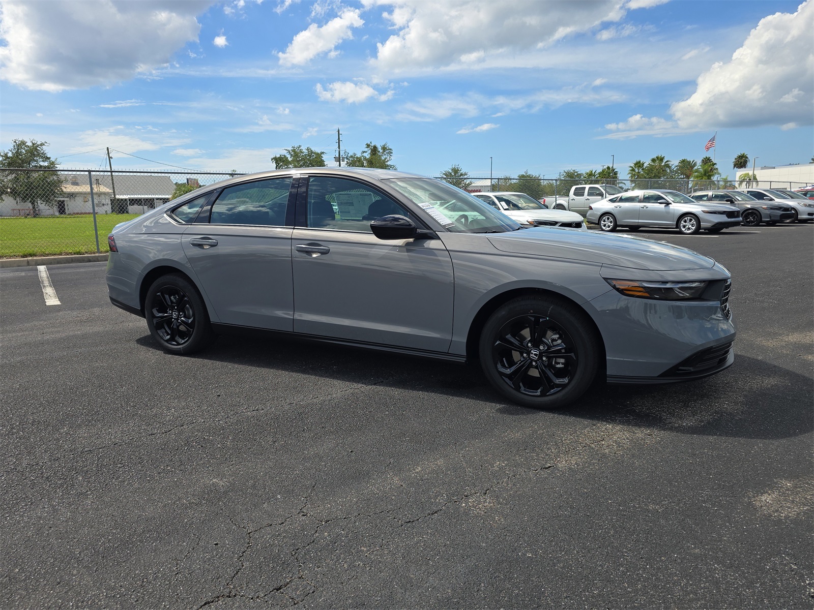 2025 Honda Accord SE photo 2