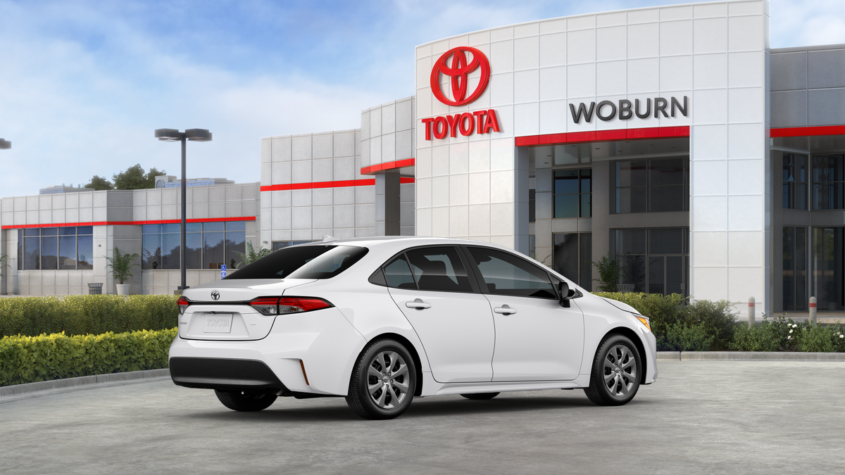 2025 Toyota Corolla LE photo 9
