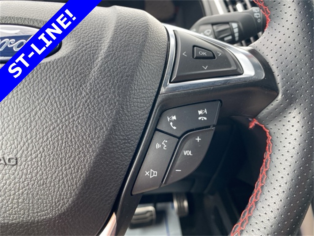 2024 Ford Edge ST photo 28