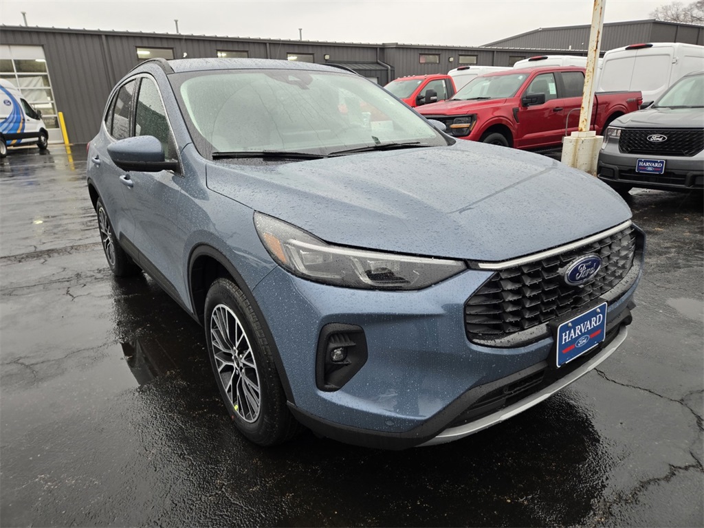 2026 Ford Escape Base's photo