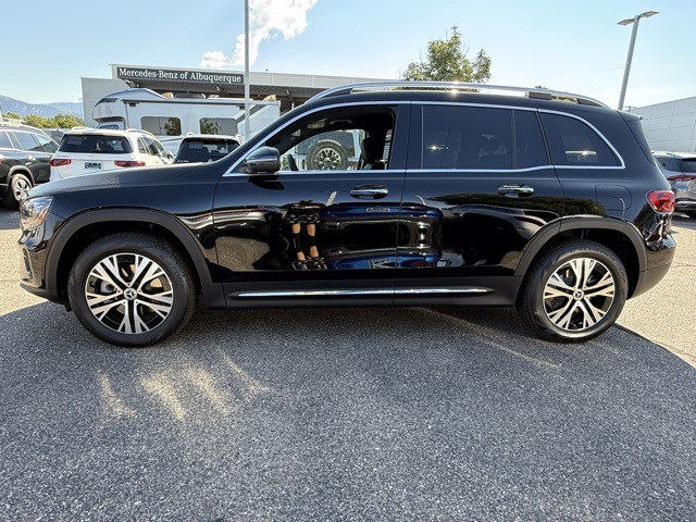 2025 Mercedes Benz GLB 250 4MATIC photo 5