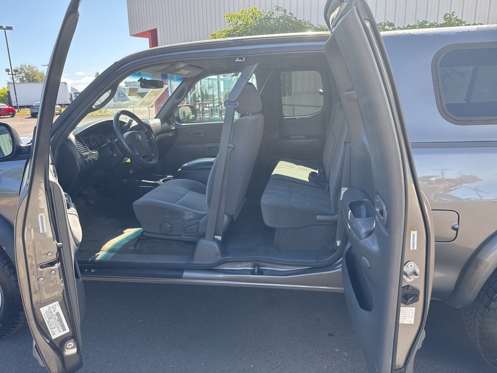 2004 Toyota Tundra SR5 photo 13