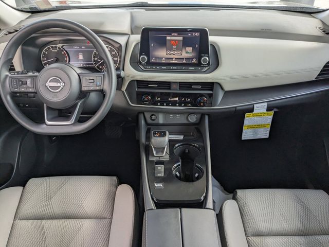 2025 Nissan Rogue SV photo 10