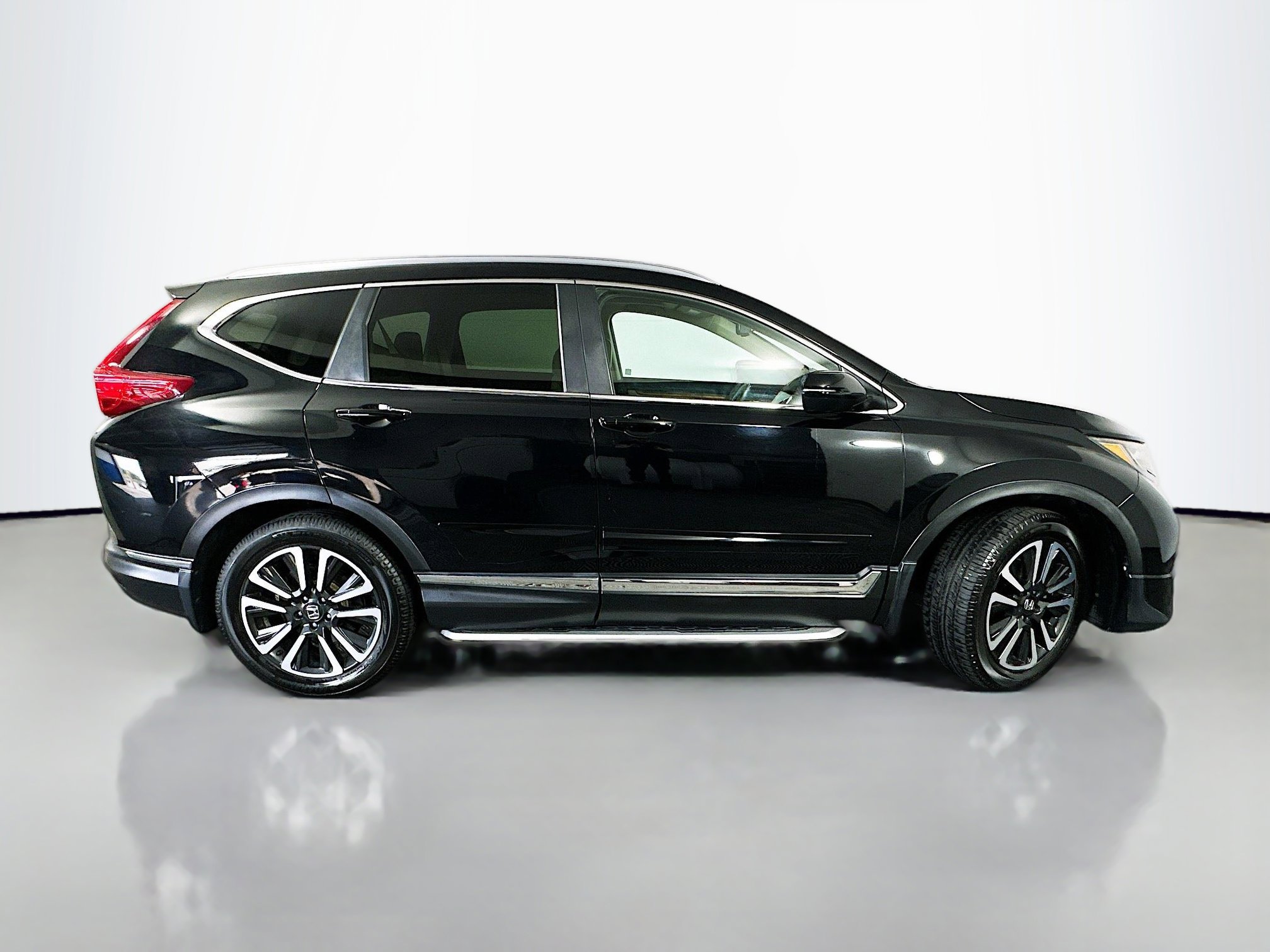 2018 Honda CR-V Touring photo 8