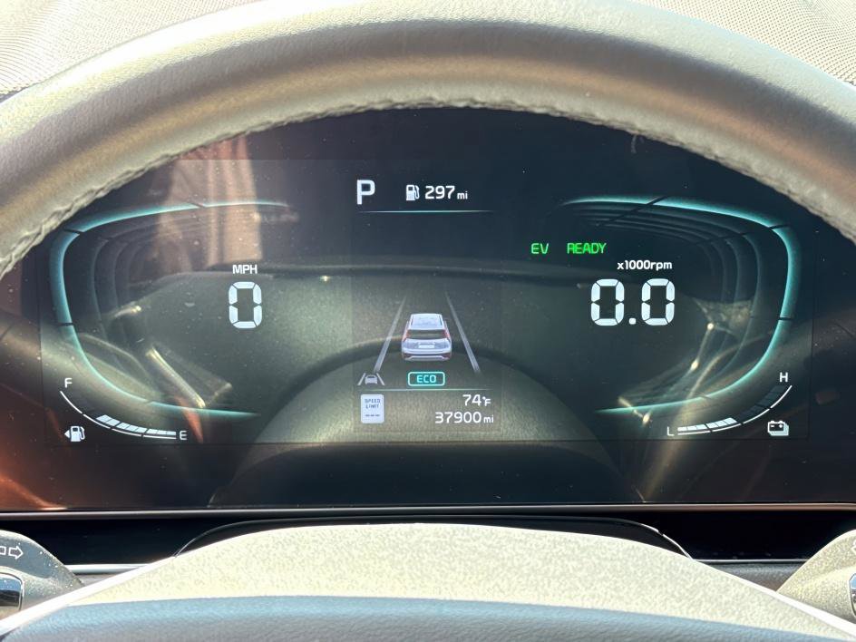 2023 Kia Niro EX photo 20