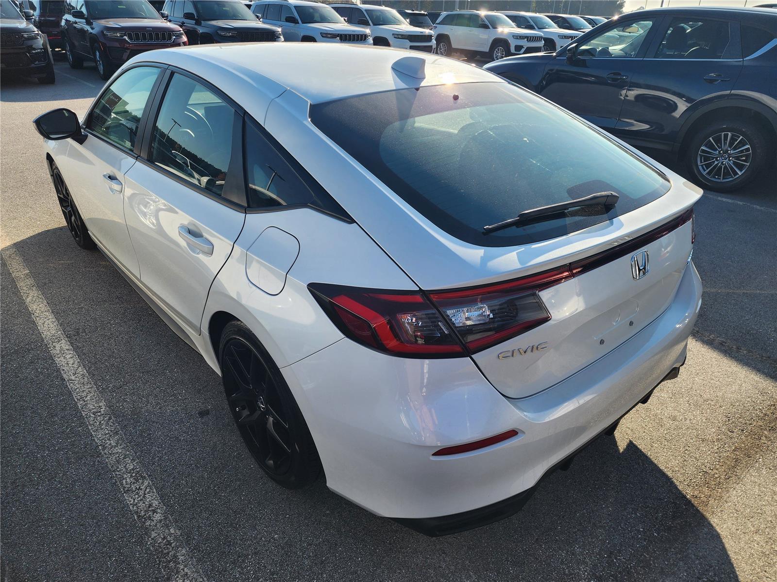 2023 Honda Civic Hatchback Sport photo 2