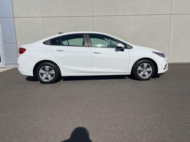 Used 2016 Chevrolet Cruze LS with VIN 1G1BC5SM7G7232313 for sale in Sunnyside, WA