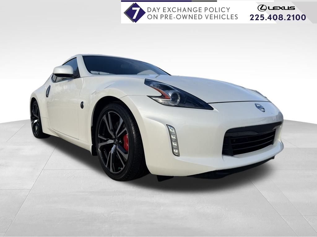 2020 Nissan 370Z Coupe Touring's photo