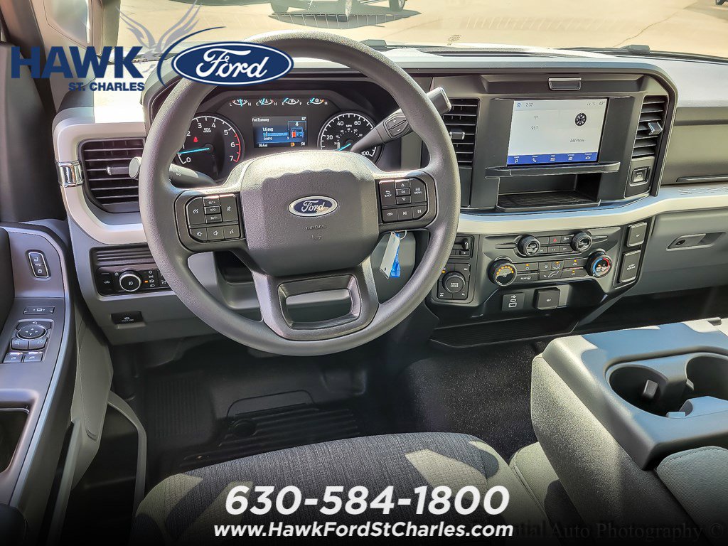 2025 FORD F-350 - Image 8