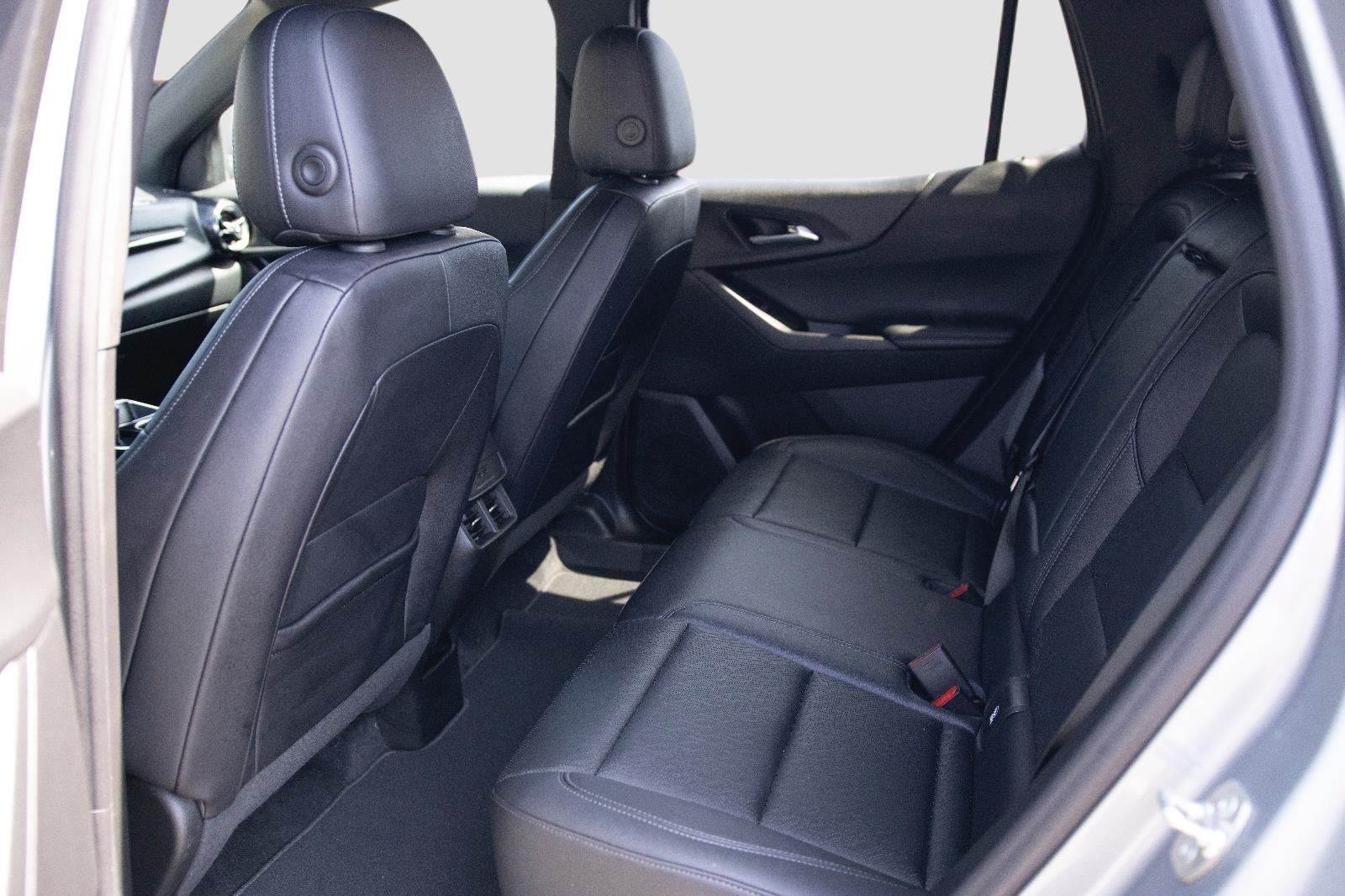 2026 Chevrolet Equinox LT photo 17