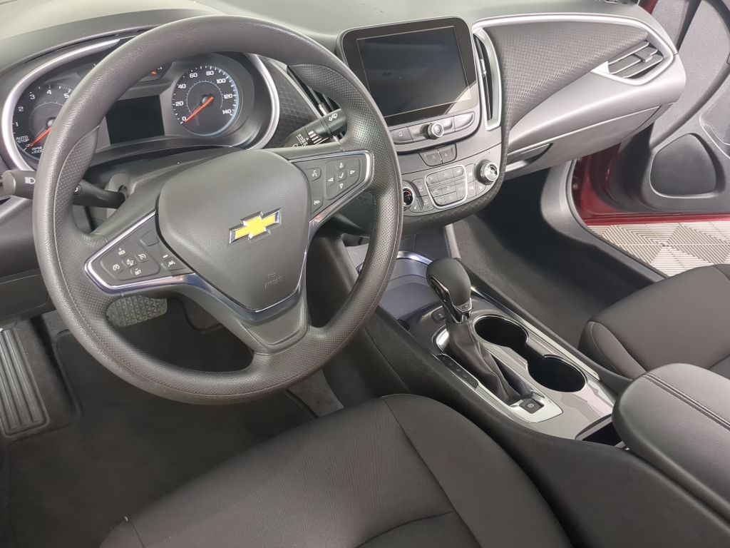 2024 Chevrolet Malibu 1LT photo 14