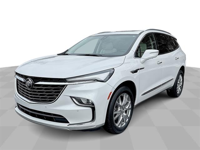 2023 Buick Enclave Premium's photo