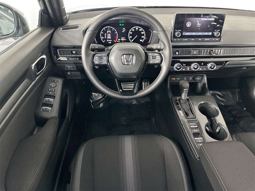 2025 Honda Civic Hatchback Sport photo 2