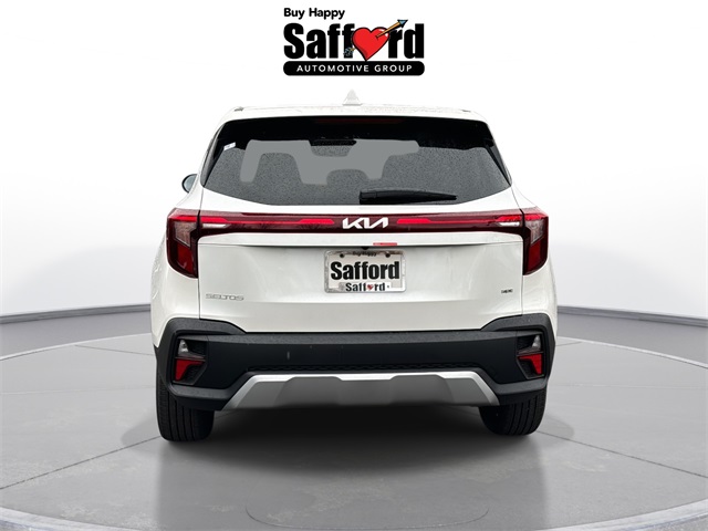 2026 Kia Seltos LX photo 2