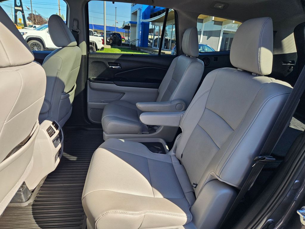 2021 Honda Pilot Elite photo 27