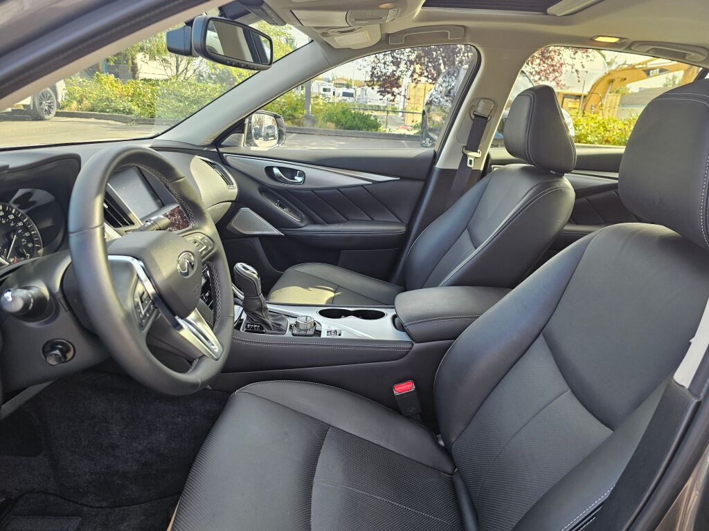 2024 Infiniti Q50 LUXE photo 24