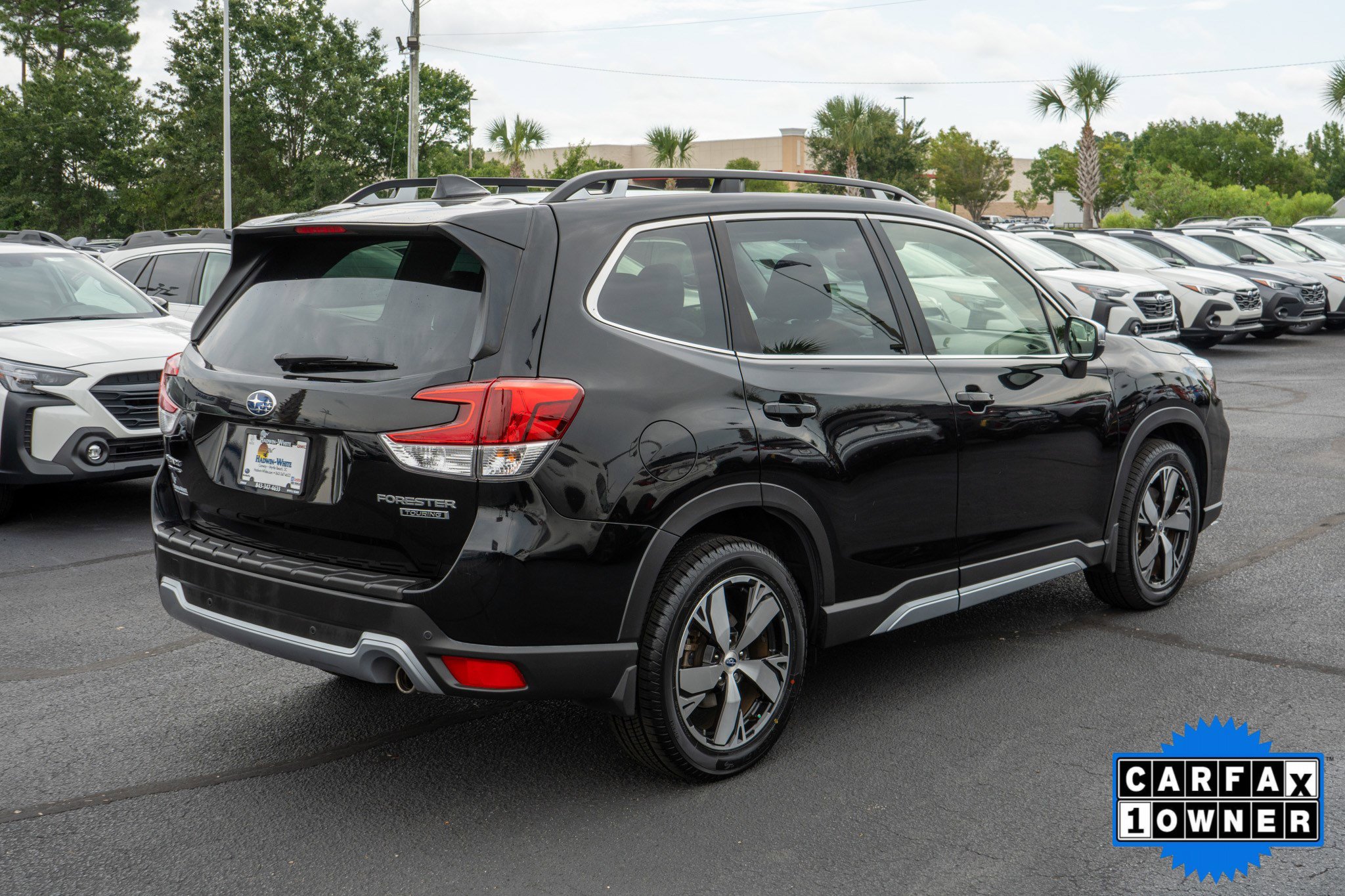 2021 Subaru Forester Touring photo 3
