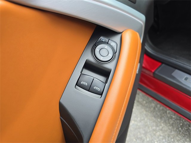 2017 Chevrolet Camaro 2LT photo 12