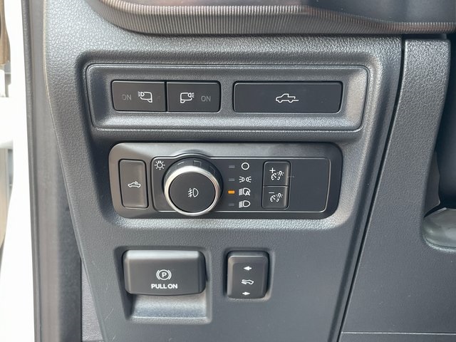 2022 Ford F-150 Platinum photo 25