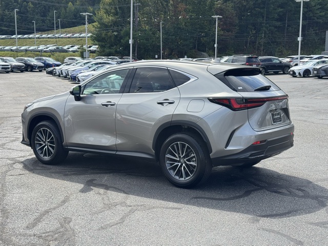 2025 Lexus NX 350 Premium photo 4