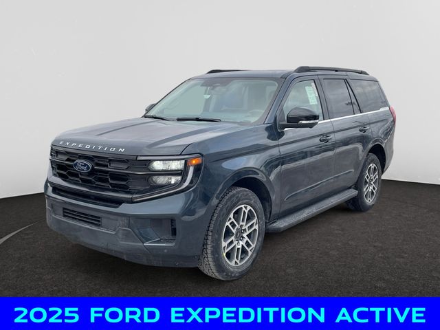 2025 Ford Expedition Active's photo