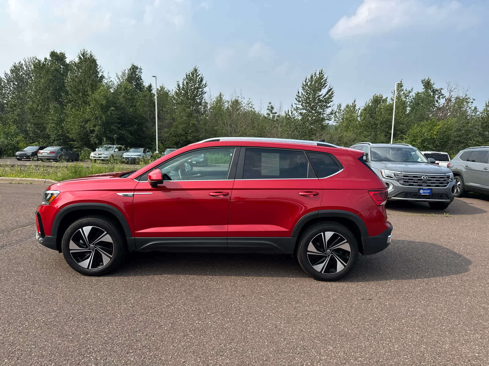 Certified 2024 Volkswagen Taos SE with VIN 3VVVX7B22RM058938 for sale in Hermantown, Minnesota