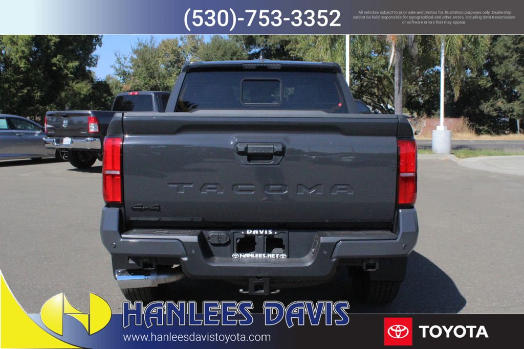2025 Toyota Tacoma TRD Sport 4x4 Double Cab photo 8