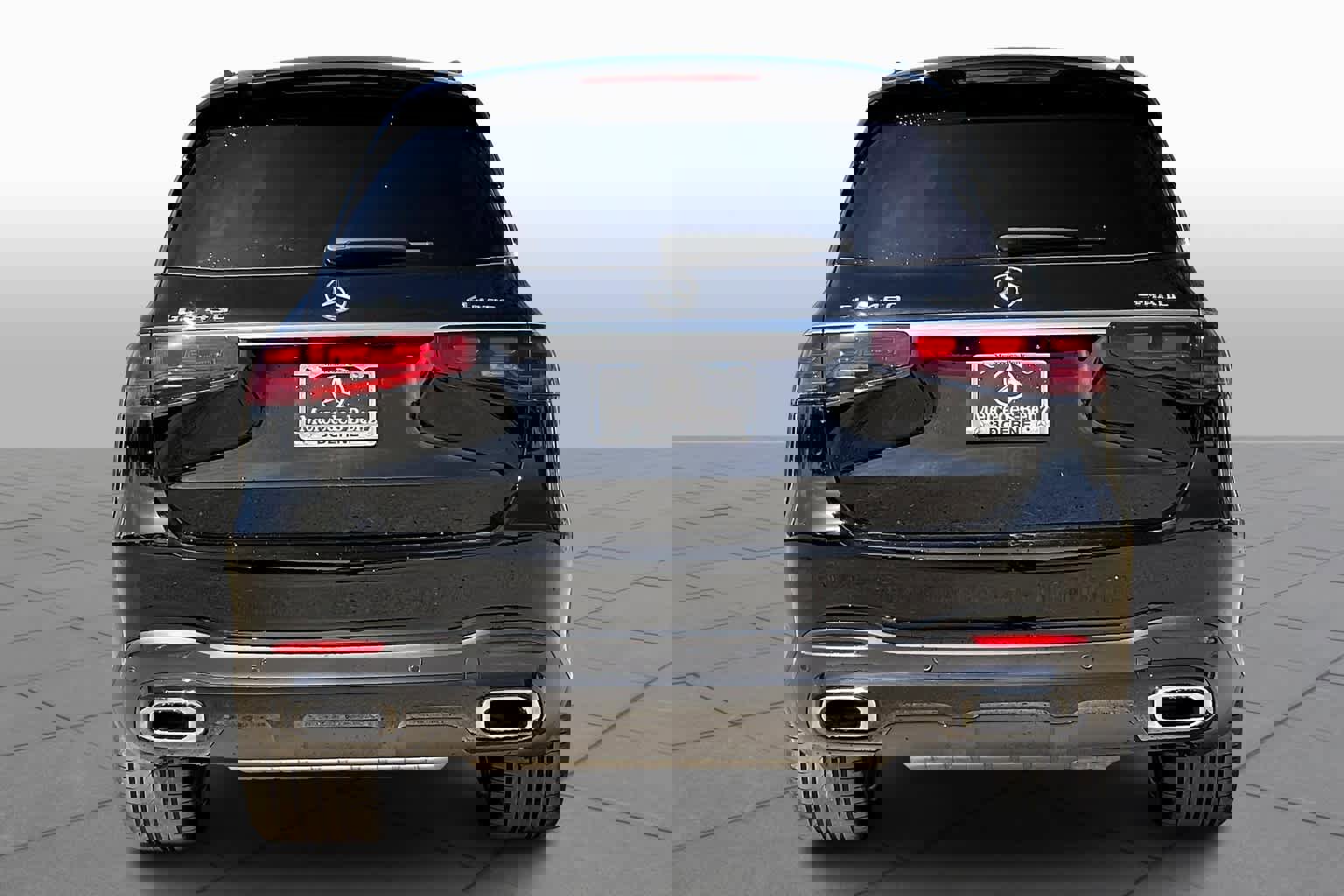 2025 Mercedes Benz GLS 450 4MATIC photo 15