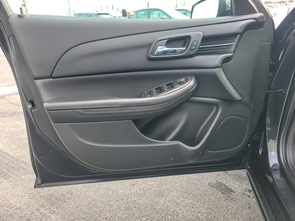 2015 CHEVROLET MALIBU - Image 14