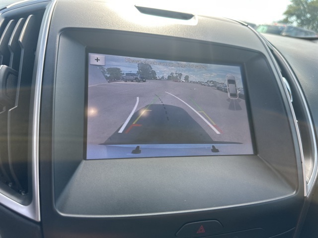 2019 Ford Edge SEL photo 40