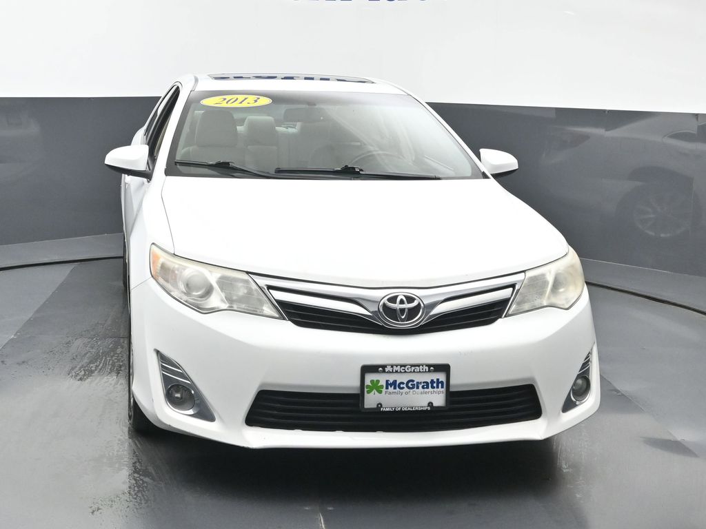 2013 Toyota Camry L photo 2