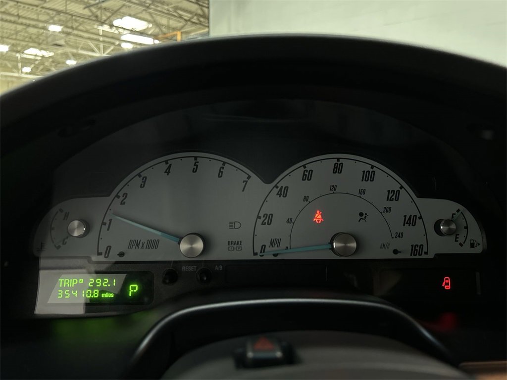 2002 Ford Thunderbird Base photo 10