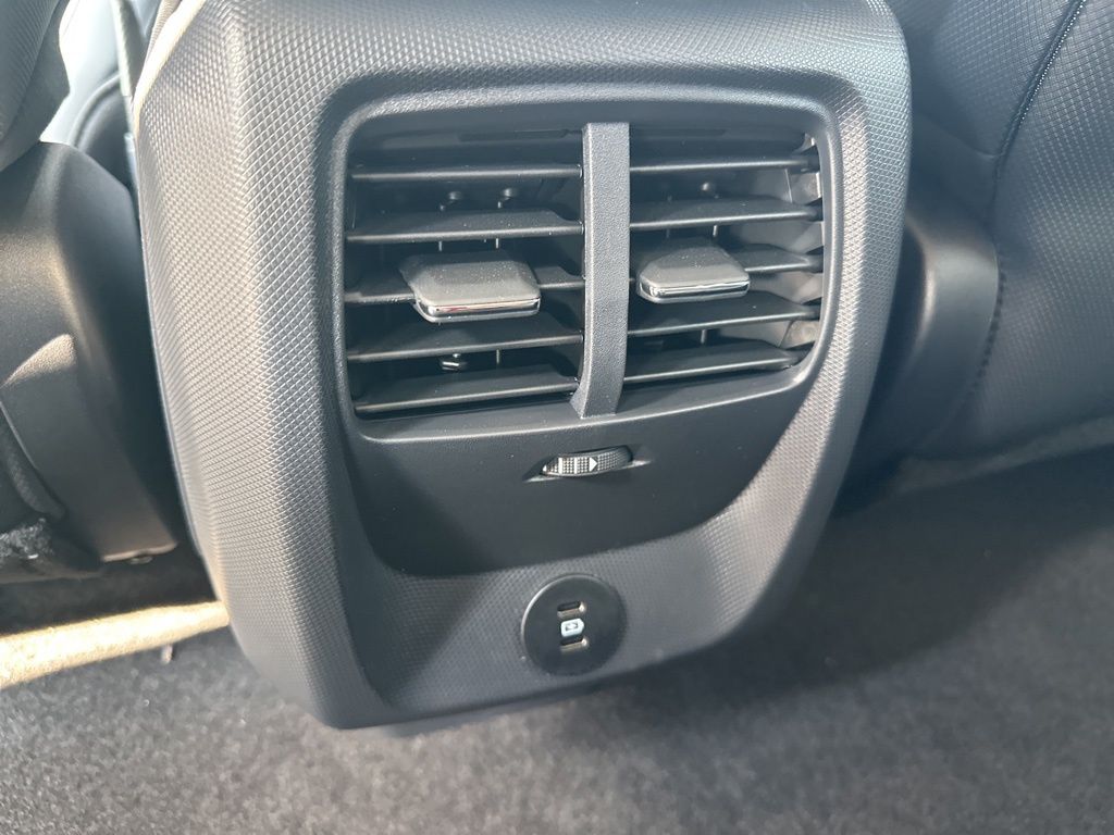 2025 Ford Mustang Mach-E Select photo 34