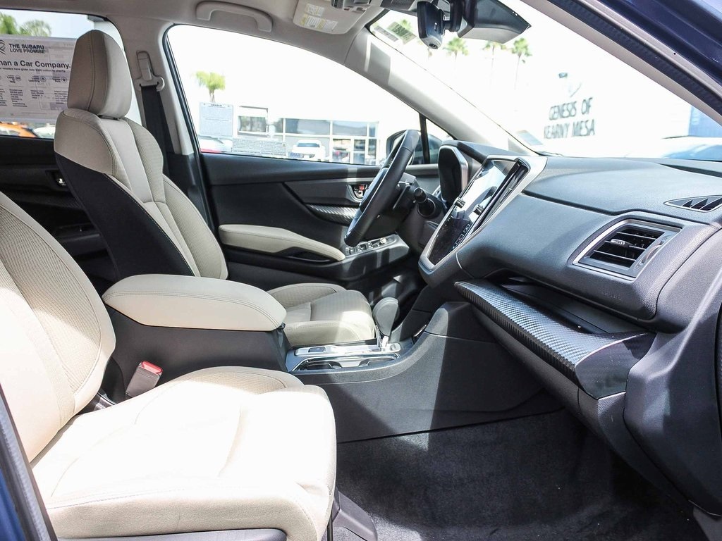 2025 Subaru Ascent Premium photo 16