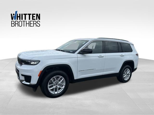 2025 Jeep Grand Cherokee L Laredo's photo