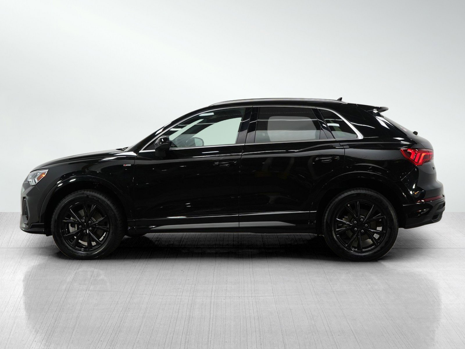 Used 2025 Audi Q3 S Line Premium with VIN WA1DECF37S1000722 for sale in Hopkins, Minnesota
