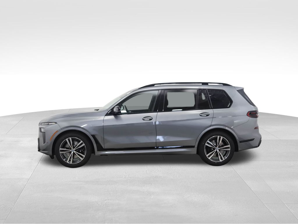 Used 2025 BMW X7 M60i with VIN 5UX33EM00S9Y35959 for sale in Minneapolis, Minnesota