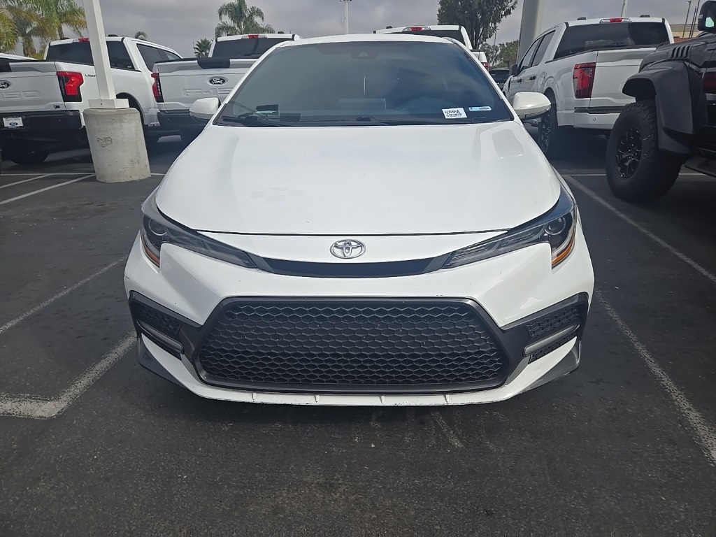 2021 Toyota Corolla SE photo 2