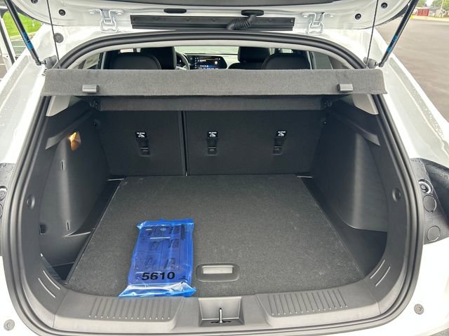 2025 Chevrolet Trax LT photo 20