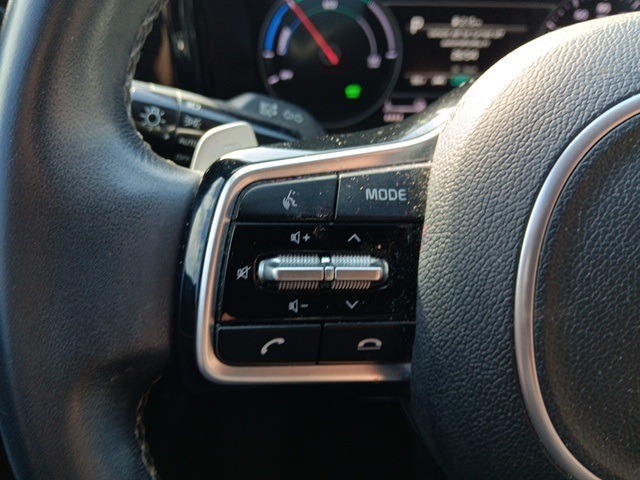 2022 Kia Sorento Hybrid S photo 9
