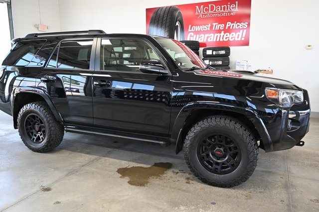 2021 Toyota 4Runner TRD Off-Road Premium photo 4