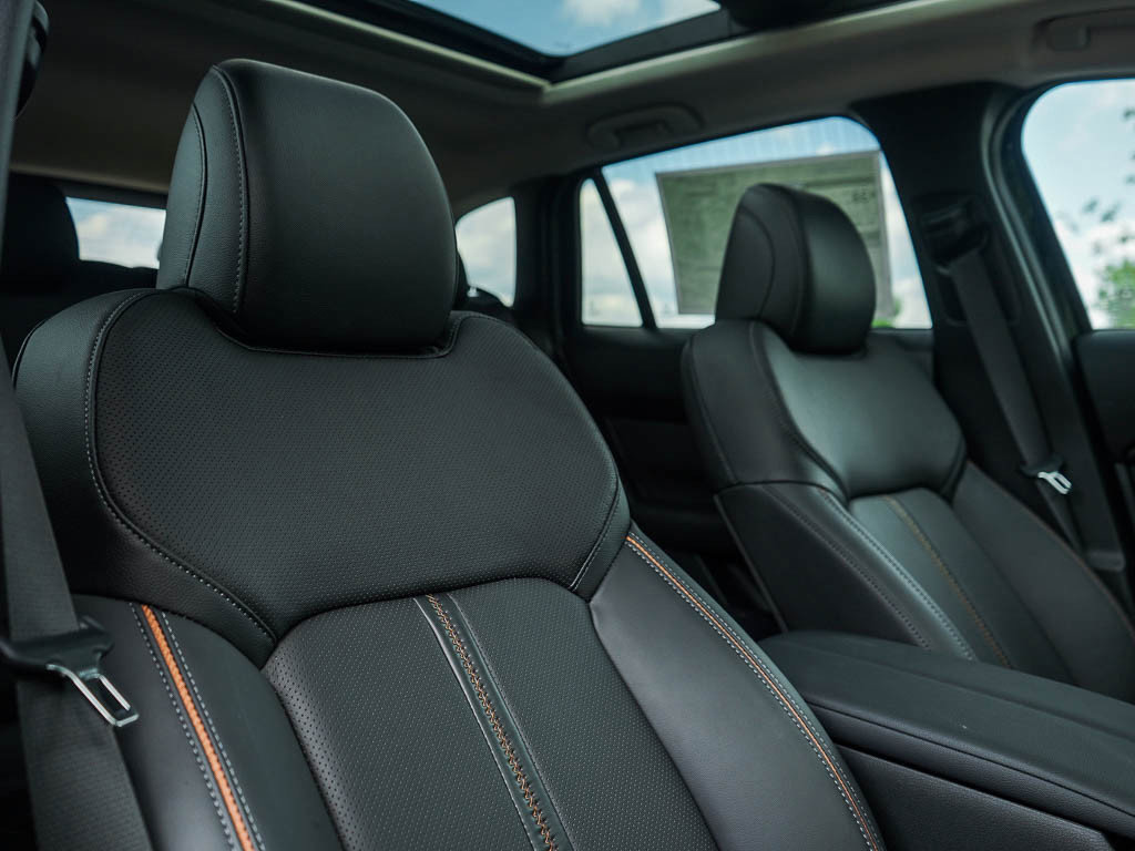 2025 Mazda CX-50 Premium photo 10