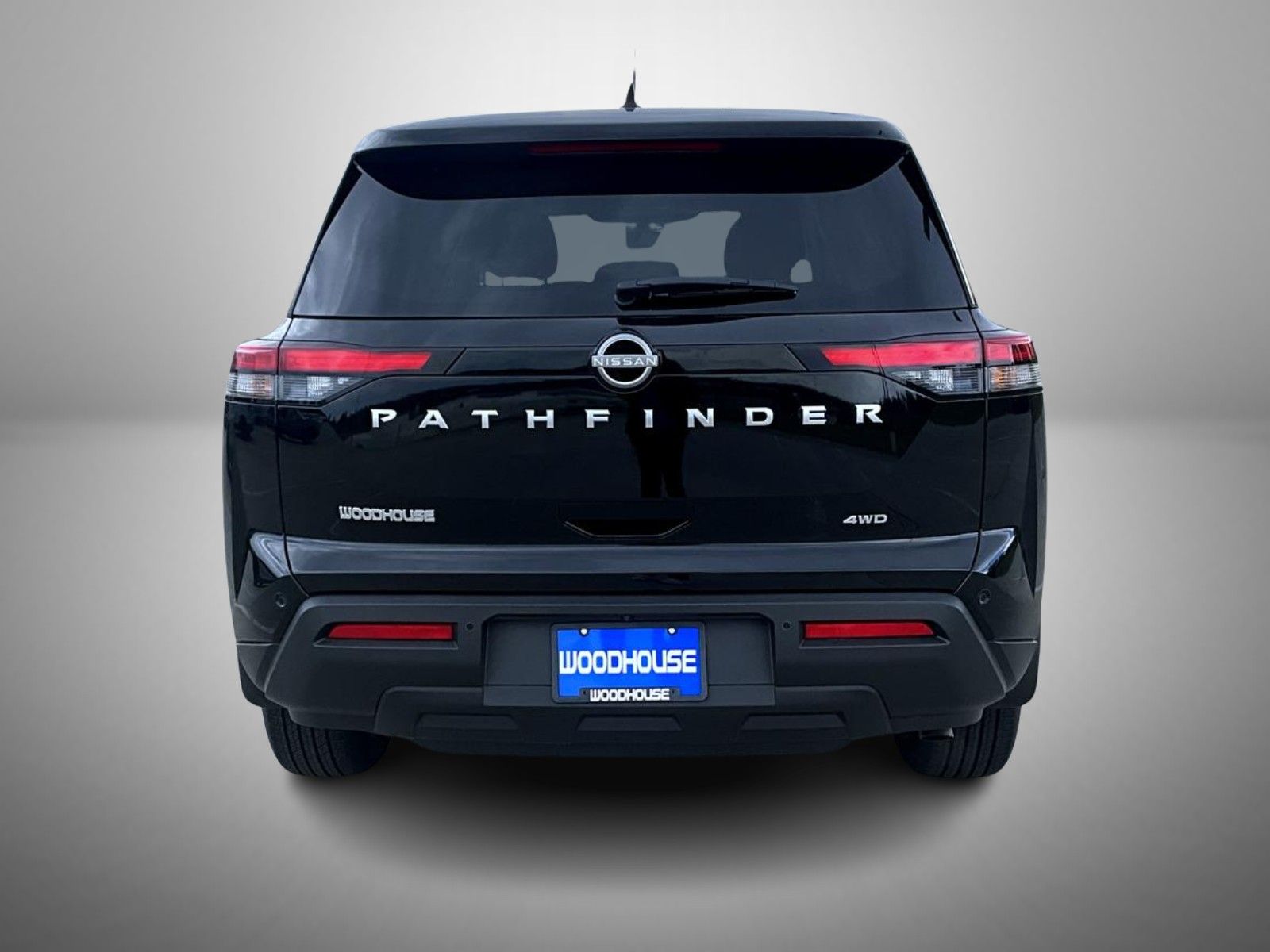 2025 Nissan Pathfinder S photo 4