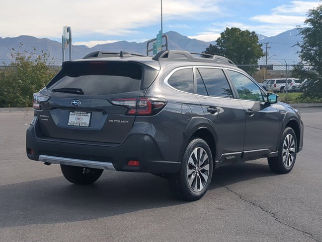 2025 Subaru Outback Limited photo 3