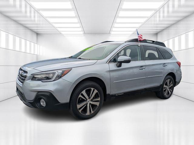 2019 Subaru Outback Limited's photo