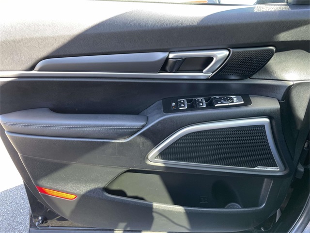 2022 Kia Telluride S photo 27