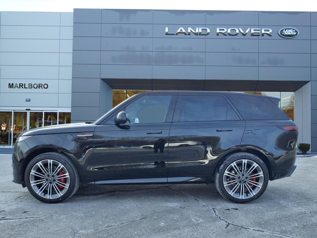 2025 Land Rover Range Rover Sport SE photo 6