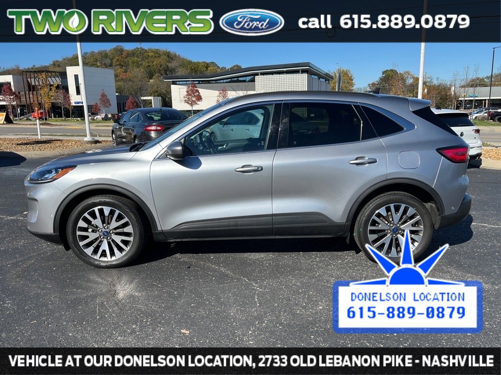 2021 Ford Escape Titanium Hybrid photo 4