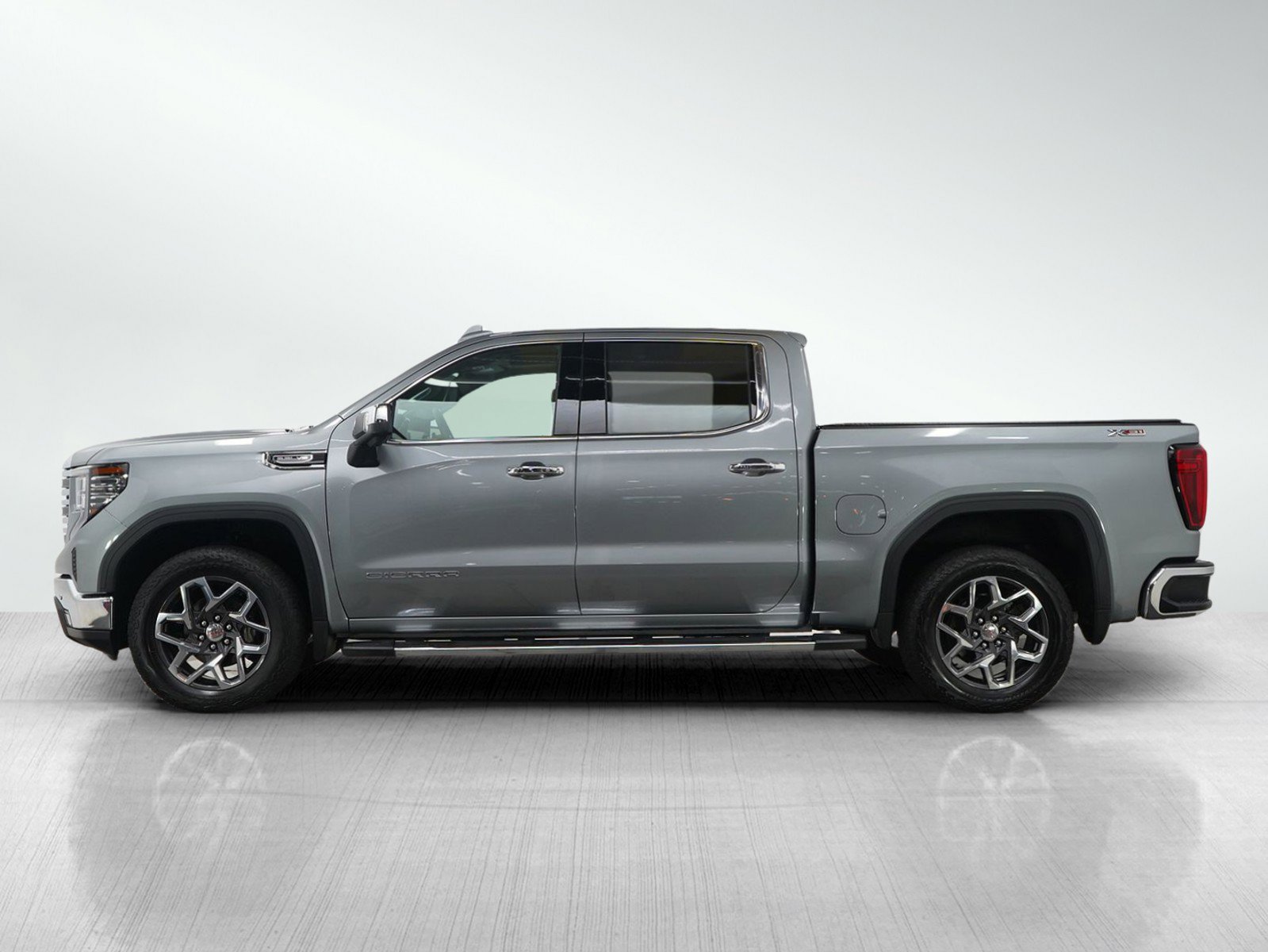 Used 2024 GMC Sierra 1500 SLT with VIN 3GTUUDEDXRG345764 for sale in Roseville, Minnesota