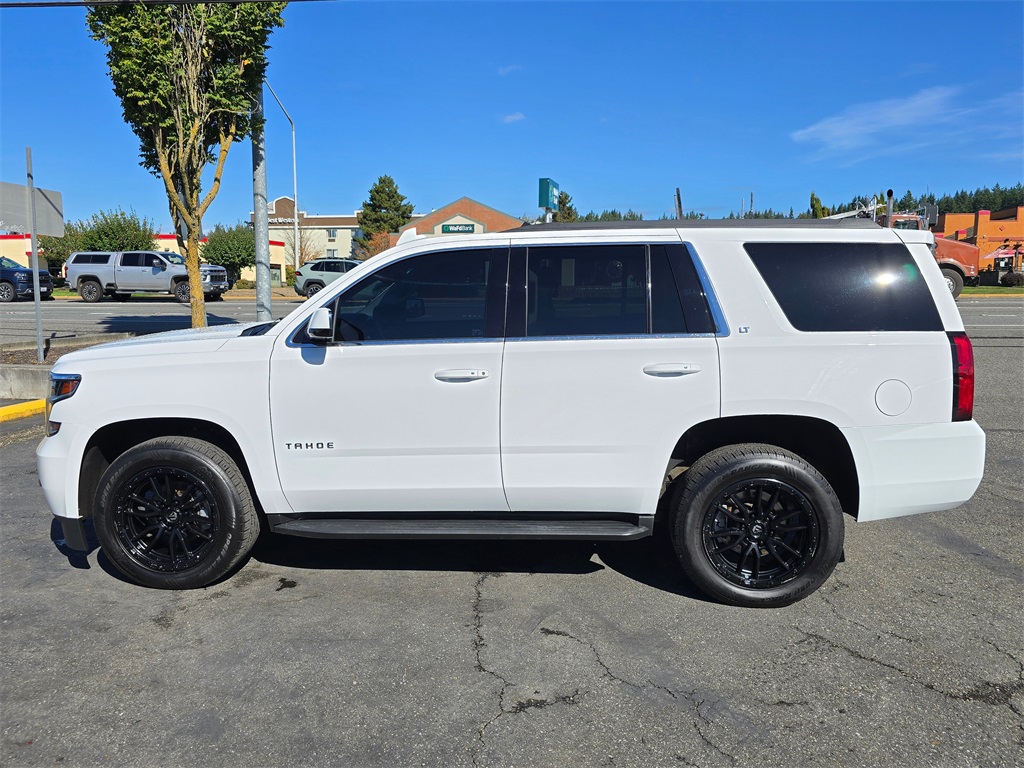 2020 Chevrolet Tahoe LT photo 2